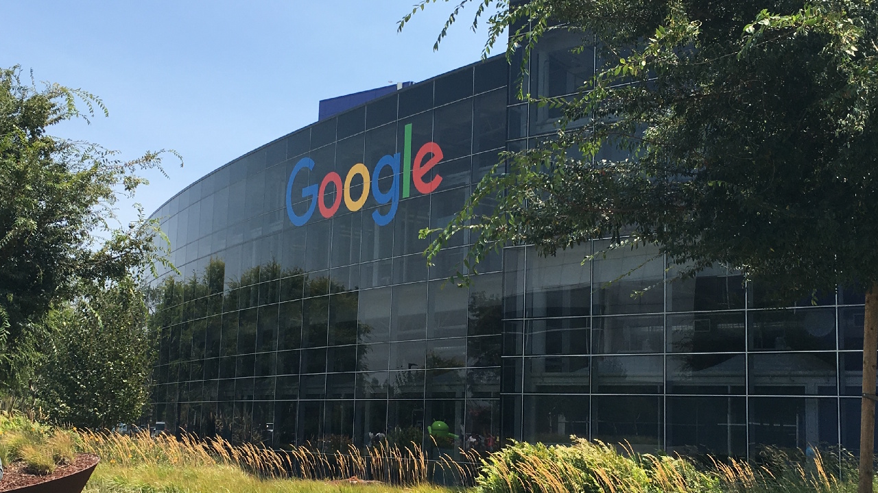Google: l'opinion de l'UE Court ouvre la voie à un record de 4,1 milliards d'euros amende