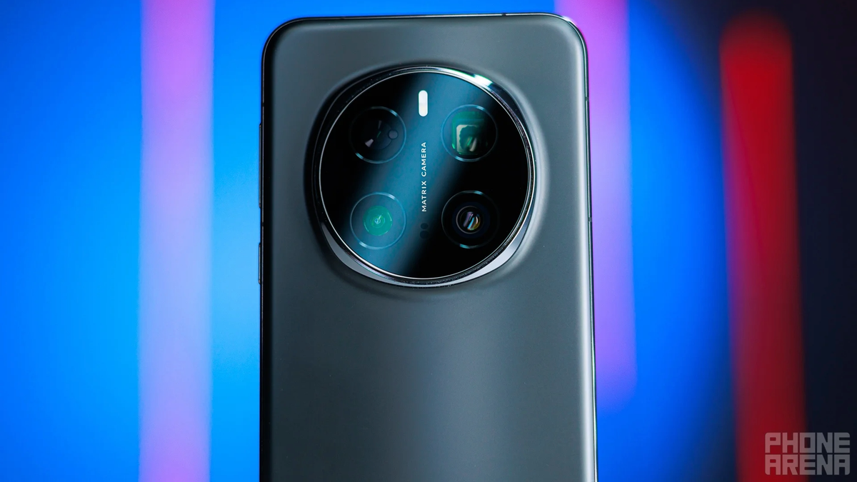 Un nouveau challenger devrait entrer dans la course phare plus tôt que vous ne le pensez, apportant une nouvelle menace à Samsung et Google