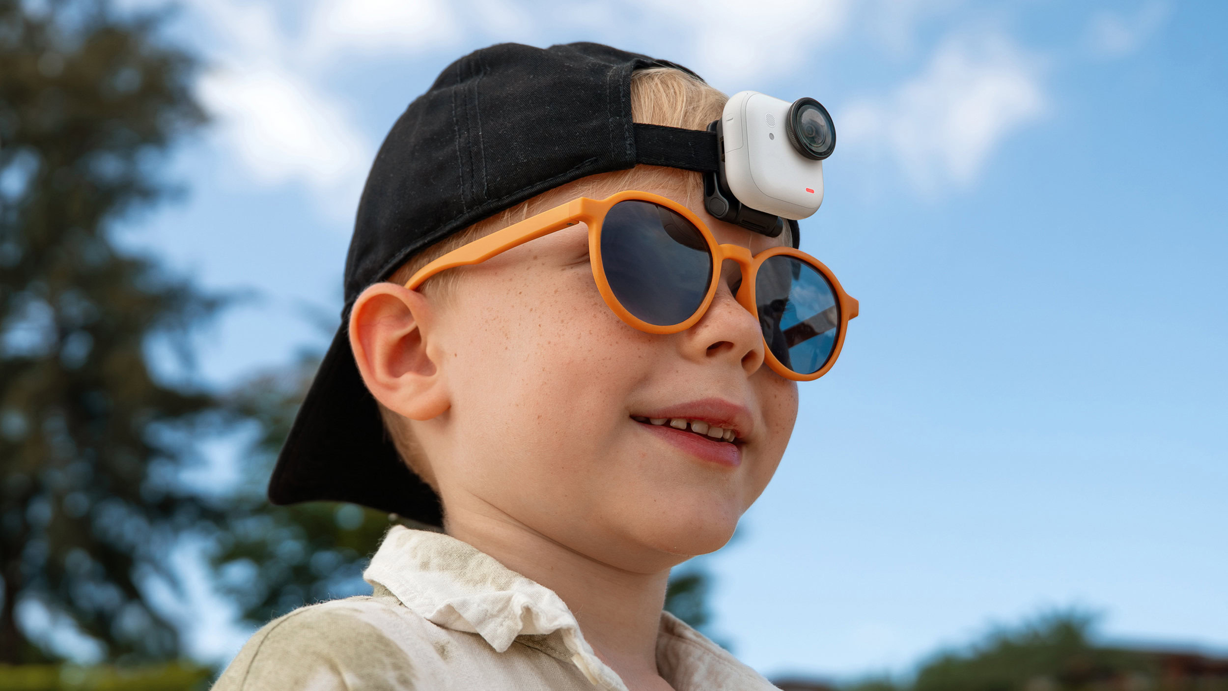 La nouvelle caméra d'action minuscule d'Insta360 combine l'endurance avec une conception d'aimant détachable