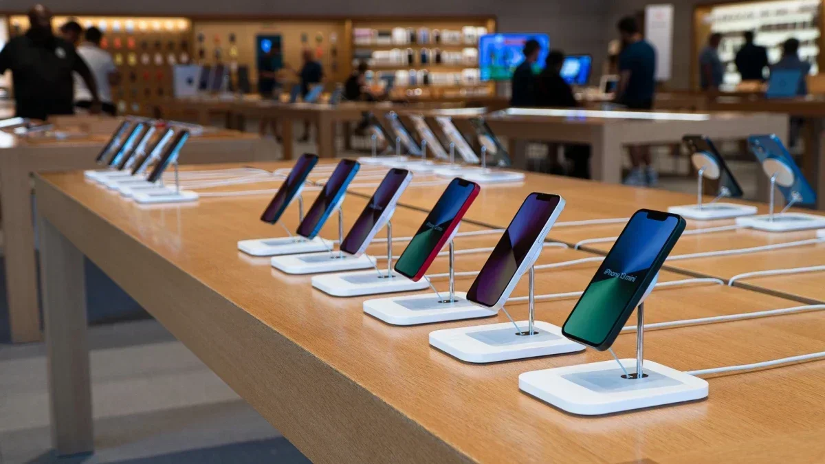Apple Insider affirme que l'entreprise développera son propre outil de recherche Web propulsé par l'IA en 2026