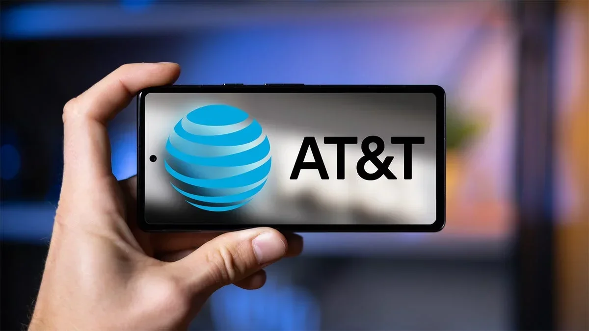 Le PDG d'AT&amp;T révèle s'il envisage de partir, comme l'ont fait les PDG de T-Mobile et de Verizon.