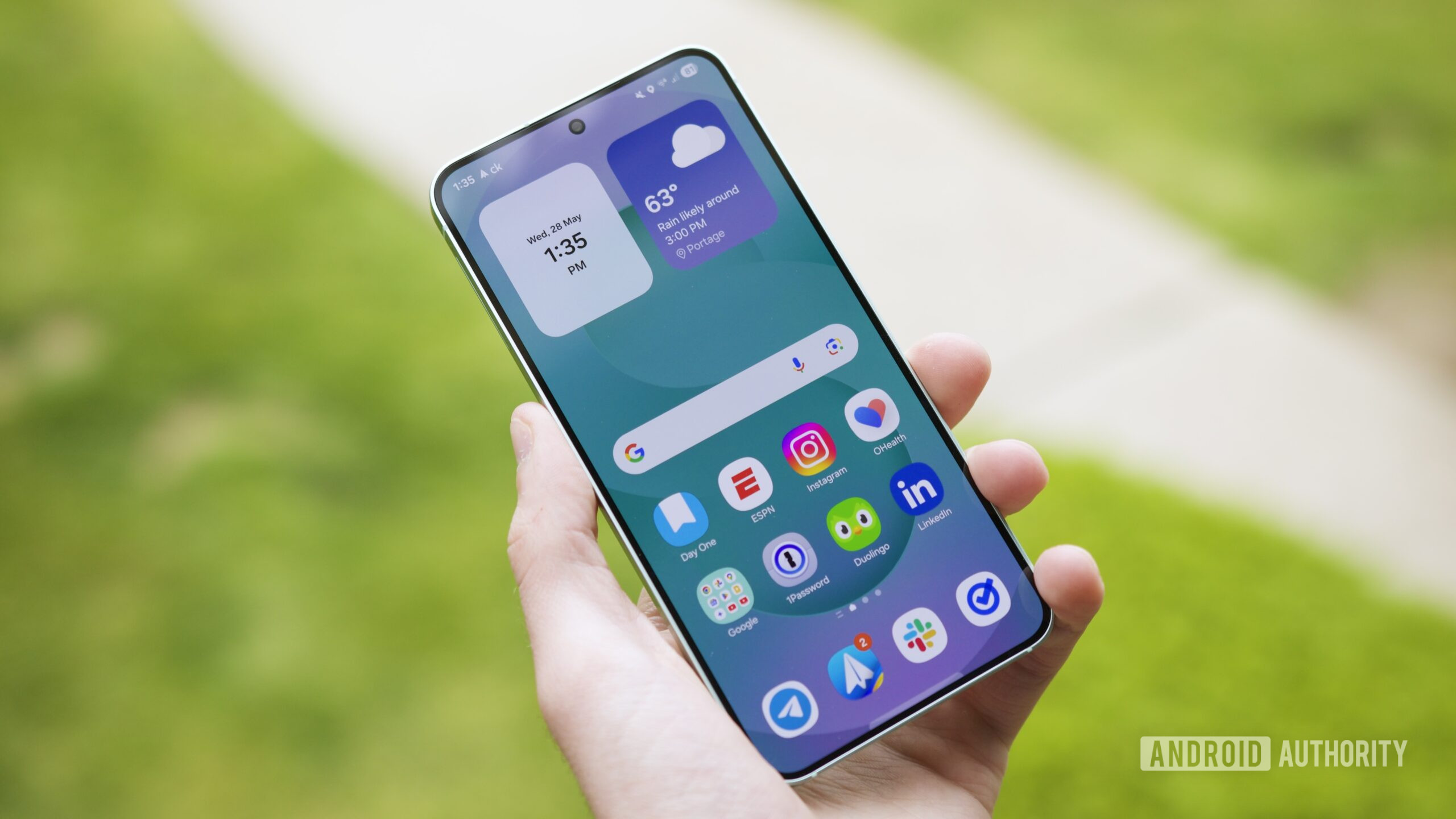 L'attente de la prochaine grande mise à jour de votre téléphone Galaxy vient peut-être de s'allonger