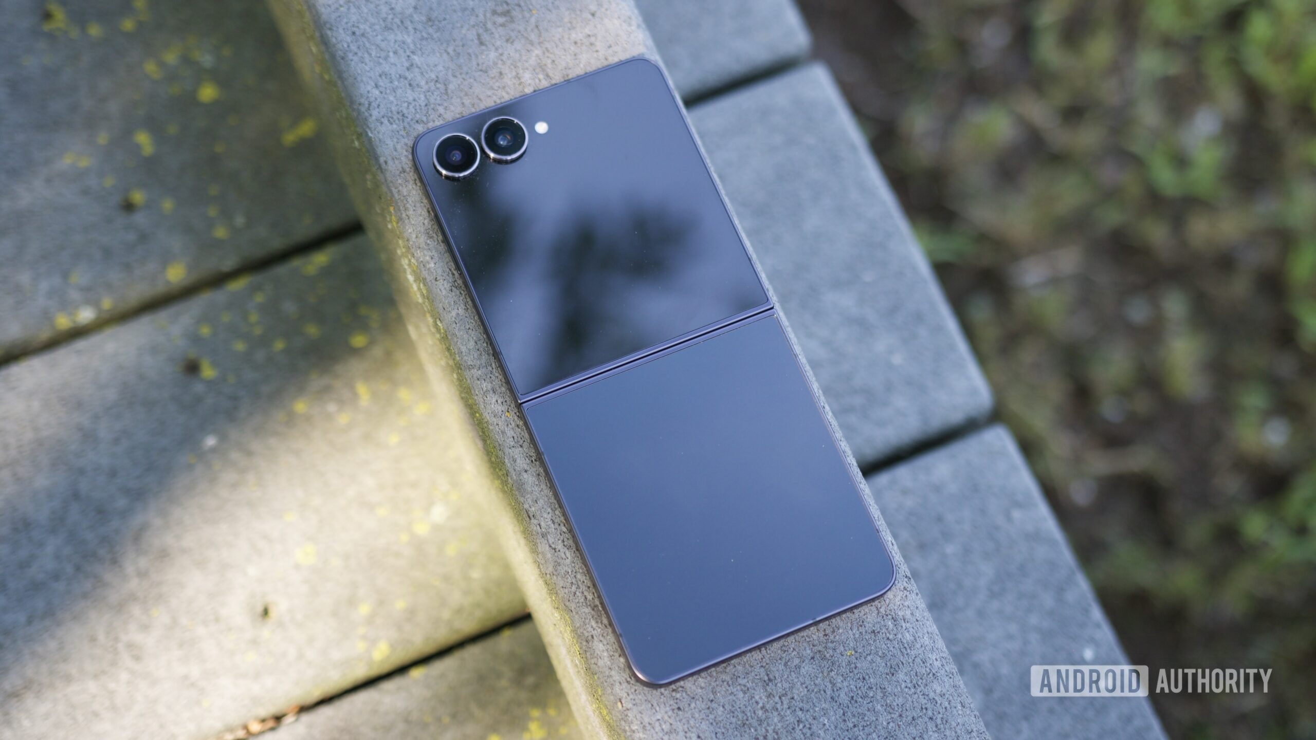 Le Galaxy Z Flip de Samsung pourrait être uniquement Exynos pour la deuxième année consécutive